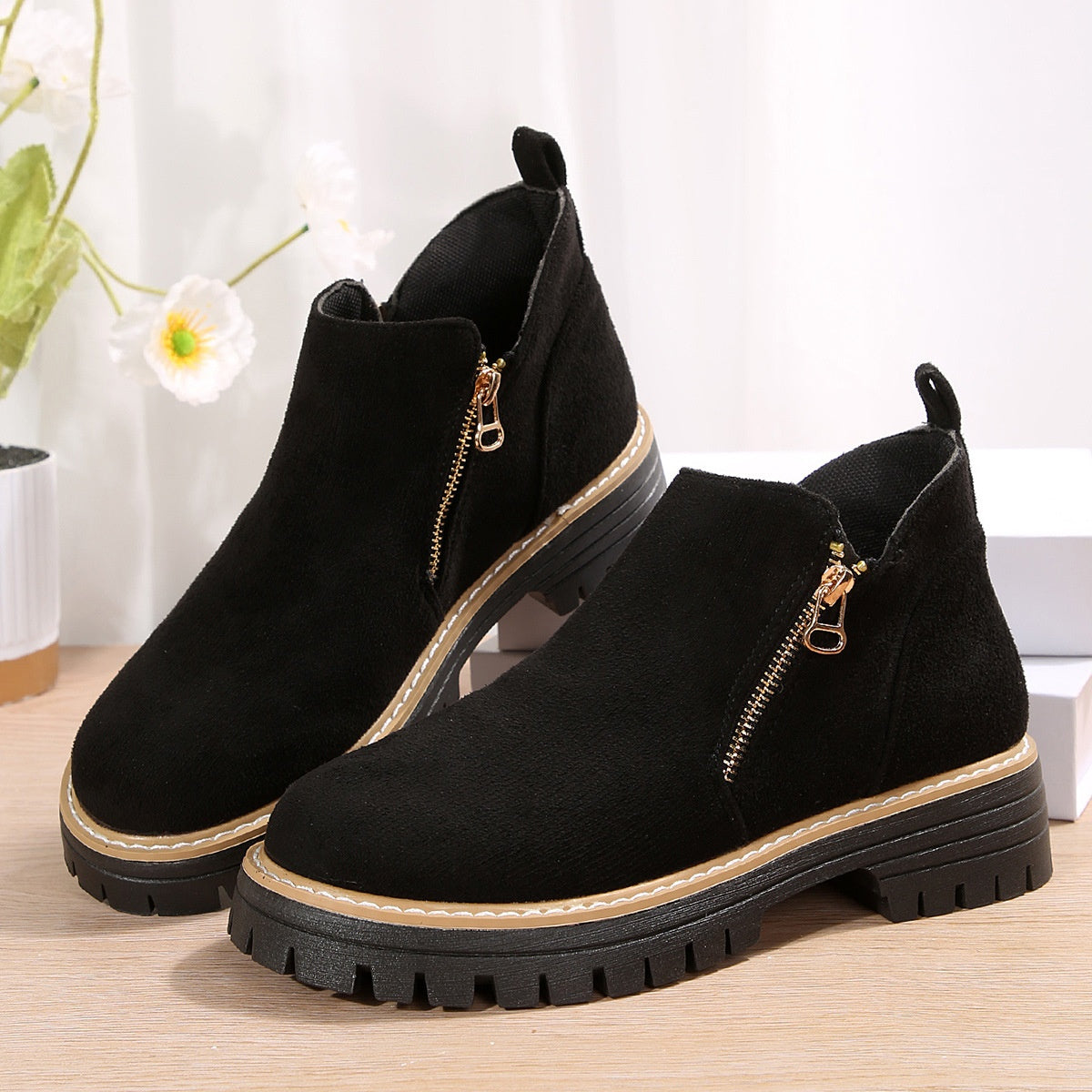 Fashion Ankle Boots With Side Zipper